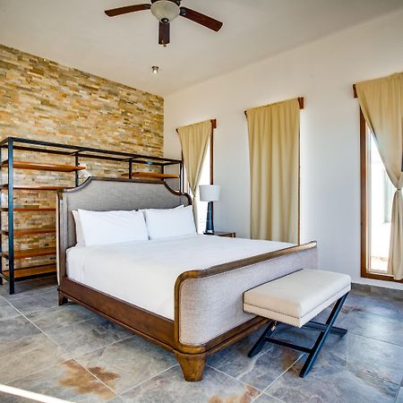Turtle Island Resort San Pedro  Extérieur photo