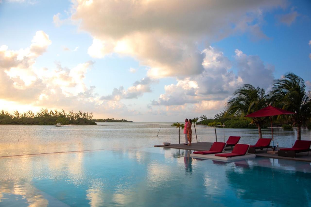 Turtle Island Resort San Pedro  Extérieur photo