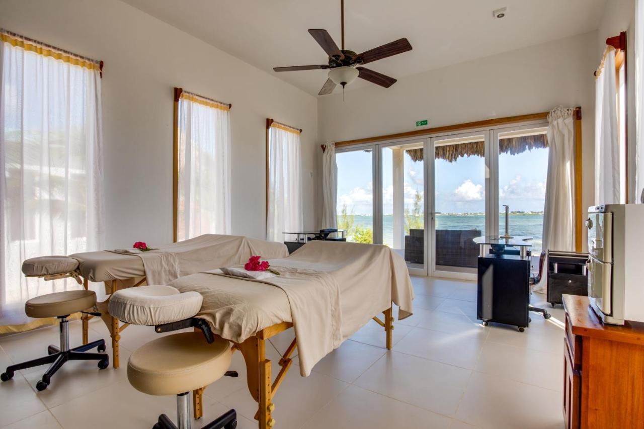 Turtle Island Resort San Pedro  Extérieur photo