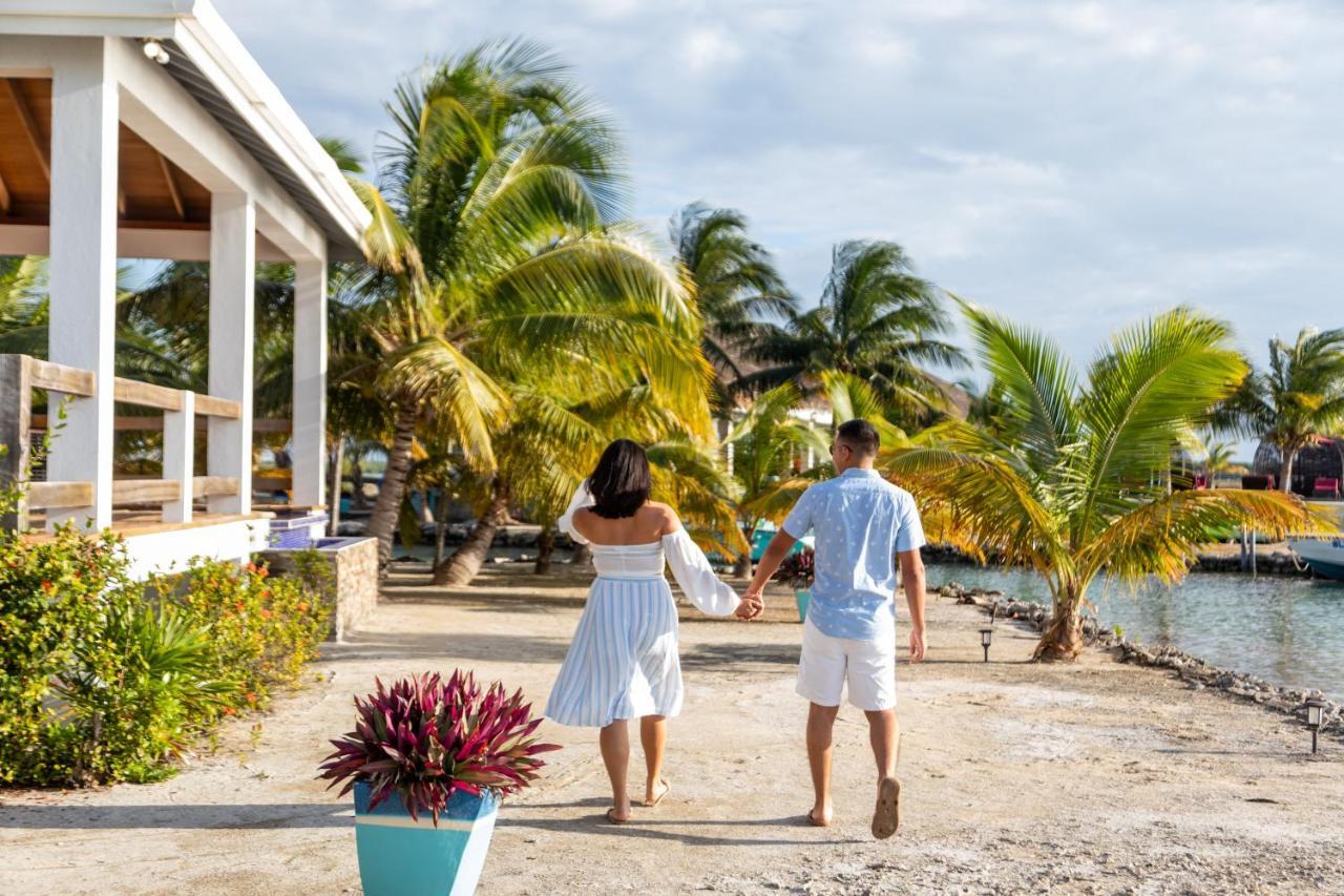 Turtle Island Resort San Pedro  Extérieur photo